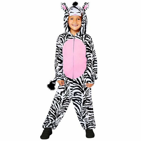 Ett glatt barn i en helkropps maskeraddräkt som föreställer en zebra med svartvita ränder, en rosa mage och en huva med öron och ansiktsdetaljer.