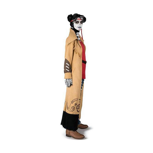 En person i en flerfärgad Angelica-dräkt med en lång trenchcoat och skelett-sminkning, sedd från sidan.