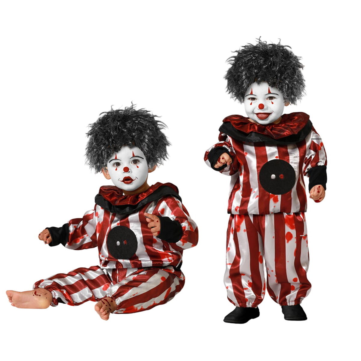 Två bilder på en liten bebis klädd i en läskig röd- och vitrandig clowndräkt med svart krage och en svart cirkel på magen.