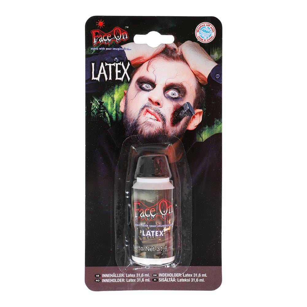 En förpackning med flytande latex för Halloween-smink visas mot ljus bakgrund, med en modell på kartongen som har dramatisk skräcksminkning.