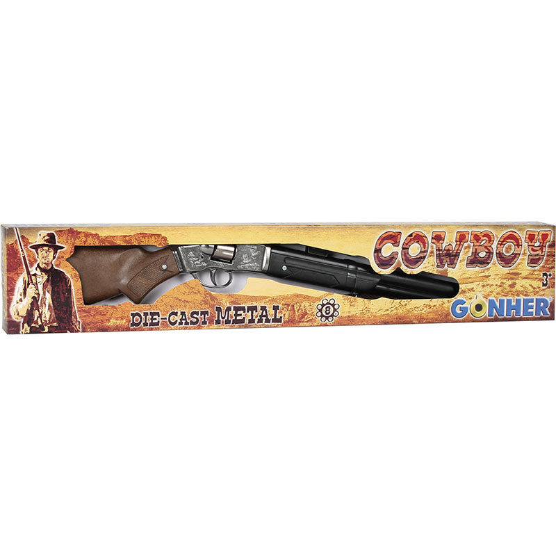 Ett westerngevär i metall och plast med kikarsikte, synligt i sin förpackning med "Cowboy" tema och åldersrekommendation 3+.